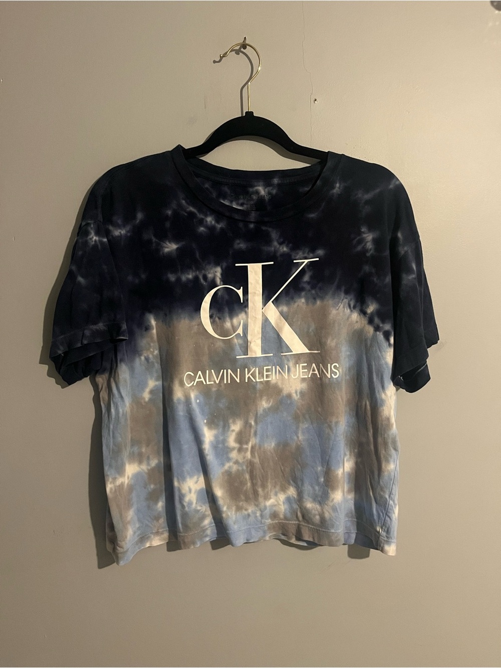 Calvin Klein Tie-Dye Logo Tee cropped size large